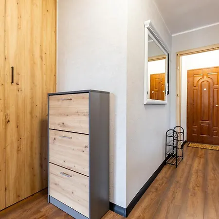 Przymorze 2-bedroom By Bookinghost * 格但斯克