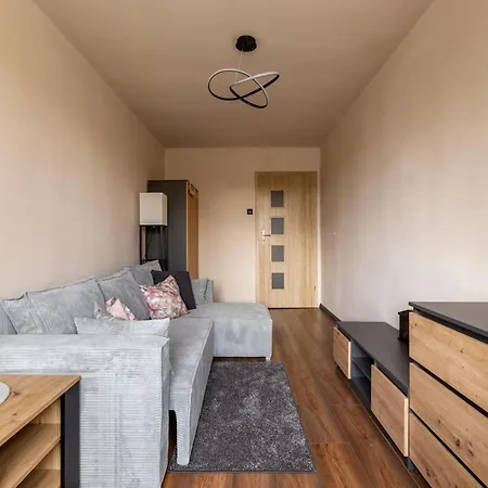 Przymorze 2-bedroom By Bookinghost Гданьск