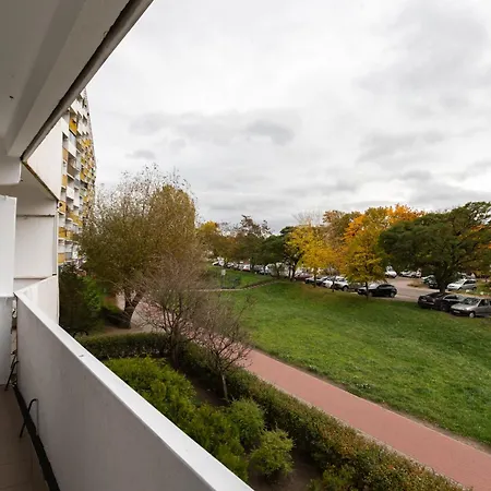 Przymorze 2-bedroom By Bookinghost Daire