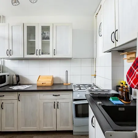 Przymorze 2-bedroom By Bookinghost * Gdańsk