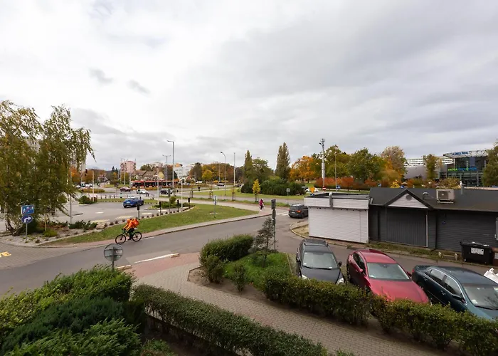 Przymorze 2-bedroom By Bookinghost *